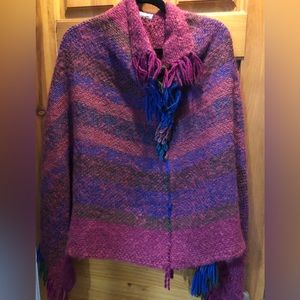EUC Women’s Vintage Handmade Wool Shawl